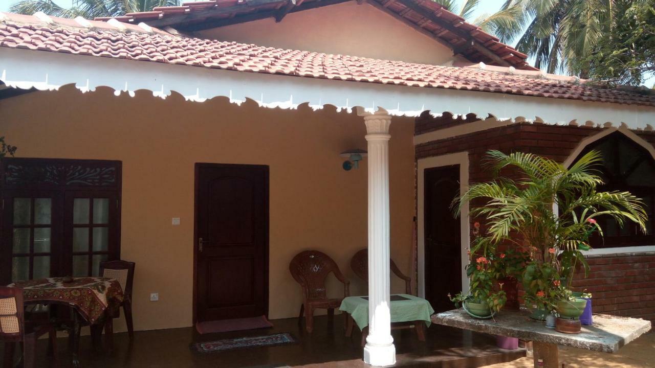 Sampathaa Residence Negombo Habitación foto